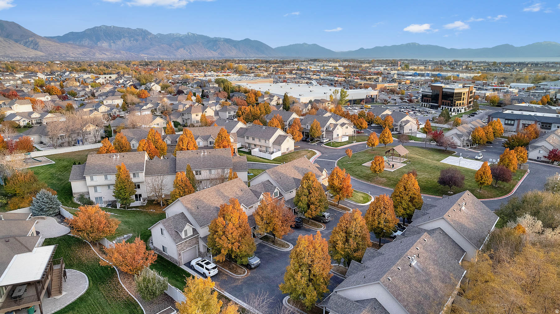 COOPERS HOLLOW - Residential