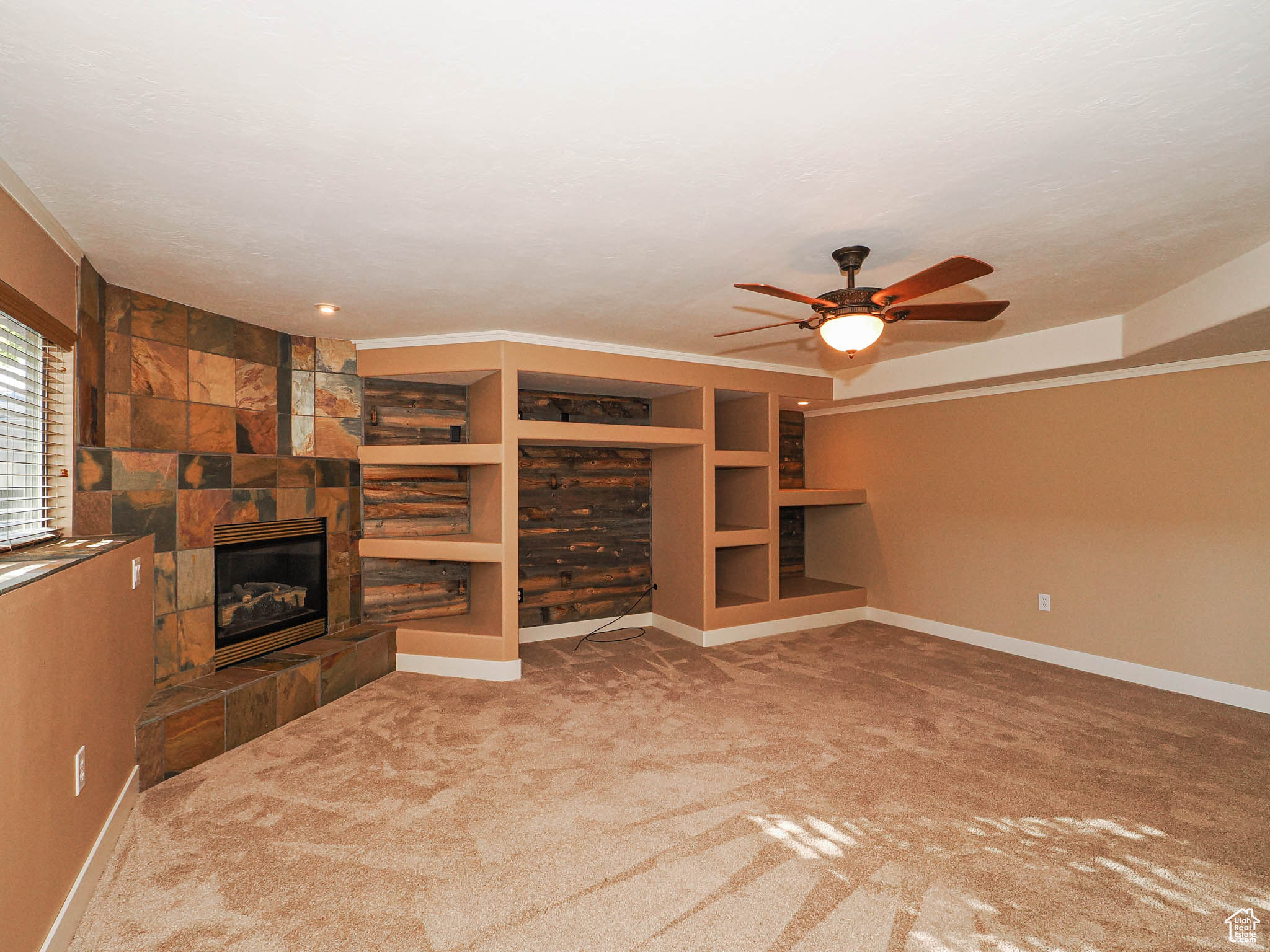 LUCAS DELL - Residential