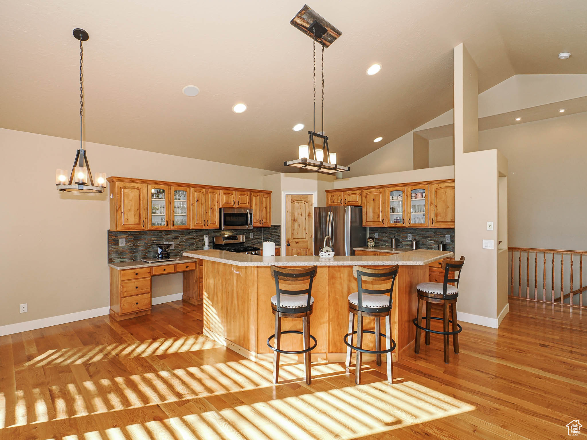 LUCAS DELL - Residential