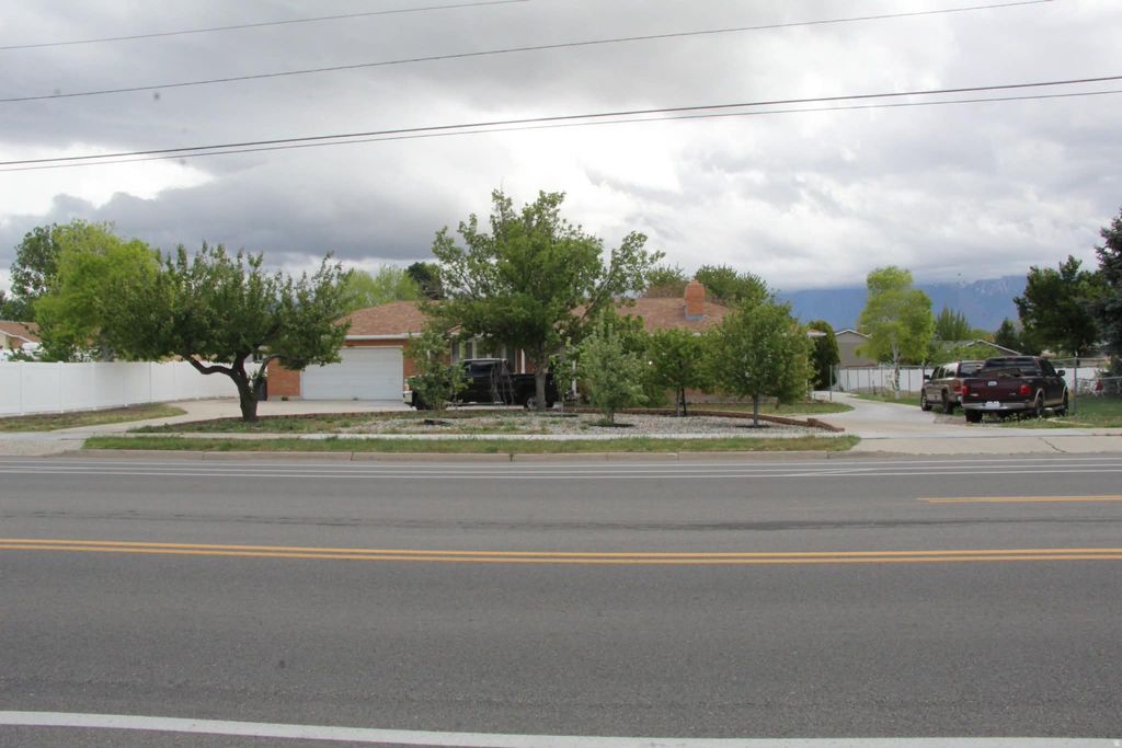 Photo of 9467 S 2700 W, South Jordan, UT 84095 (MLS # 2152614)