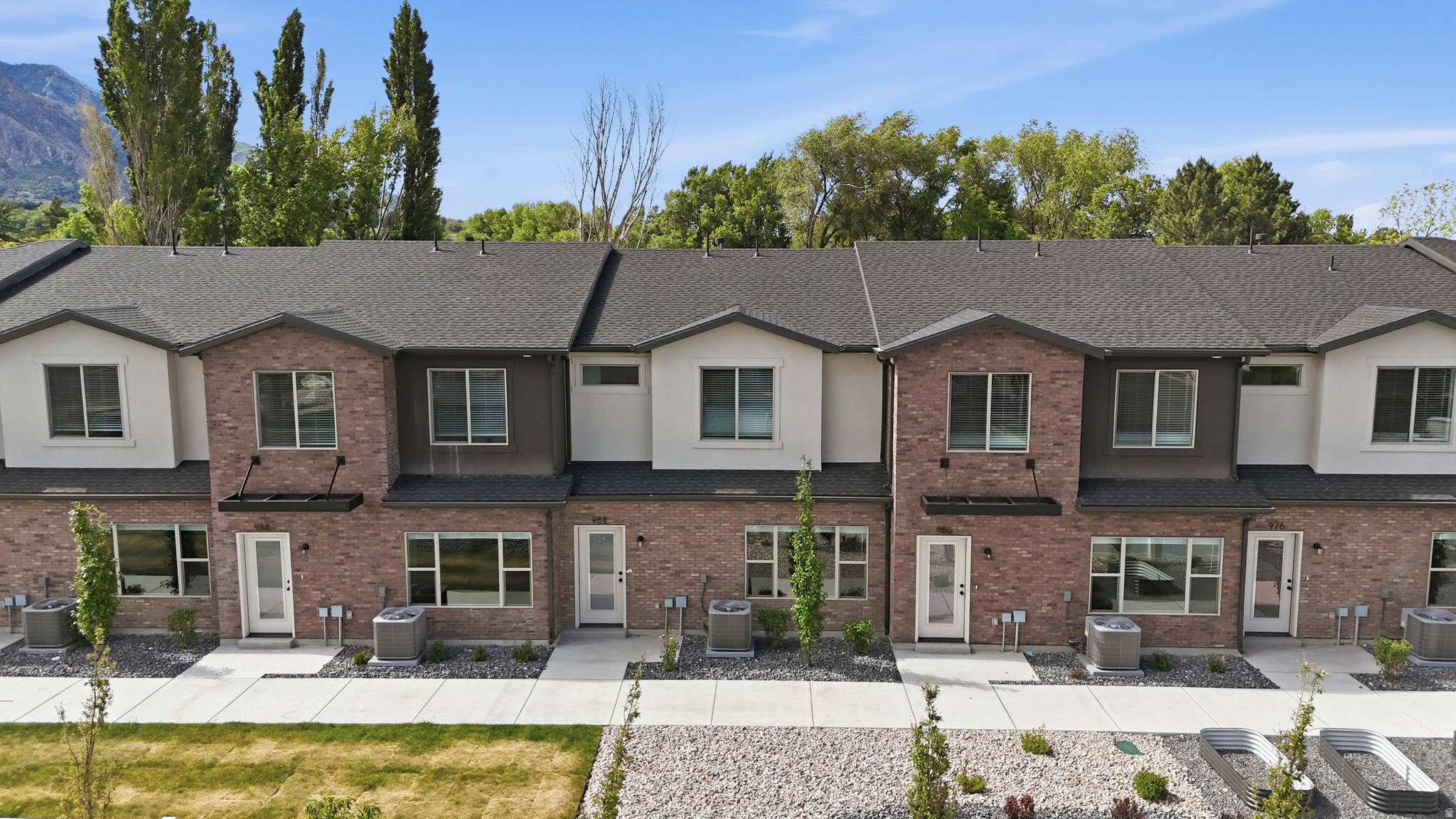 DYLANS TOWNHOMES - Residential