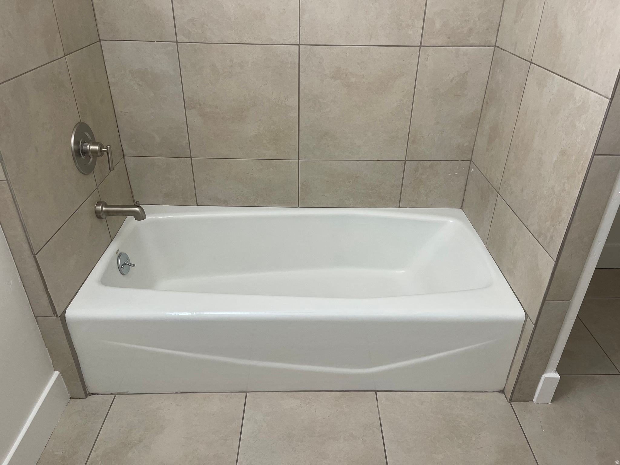 HIDDEN COVE - Residential