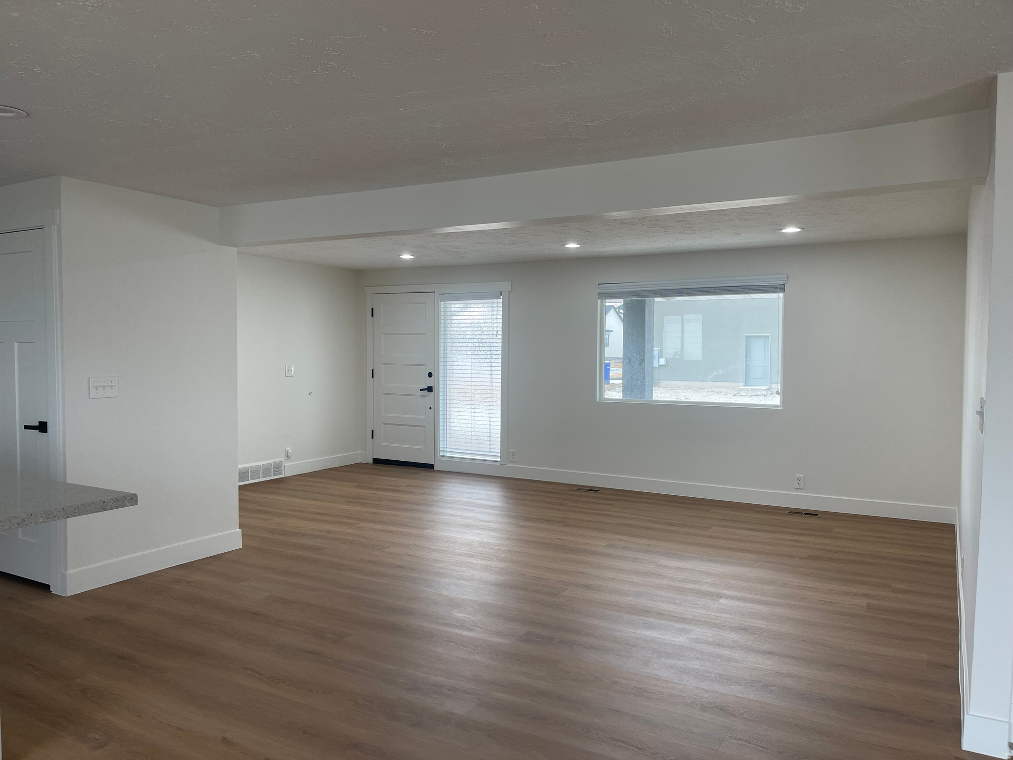 HIDDEN COVE - Residential