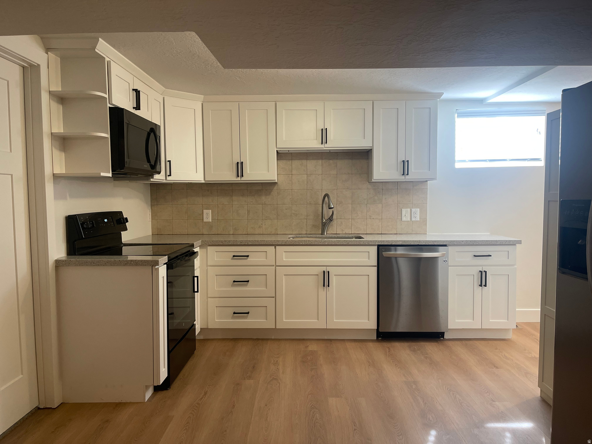 HIDDEN COVE - Residential