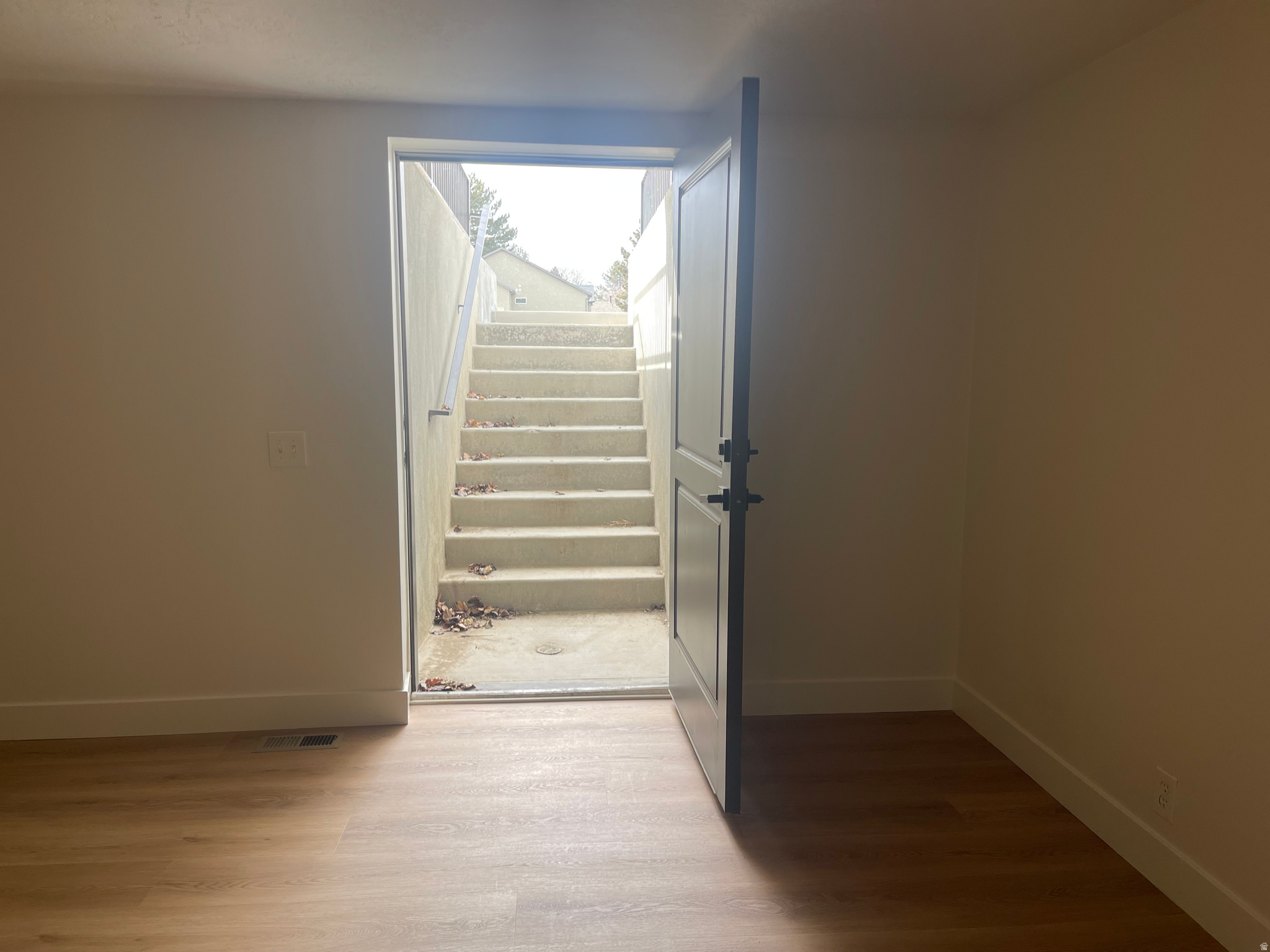 HIDDEN COVE - Residential