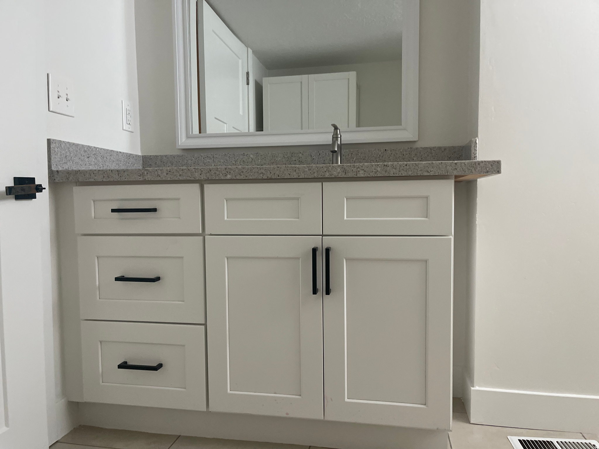 HIDDEN COVE - Residential