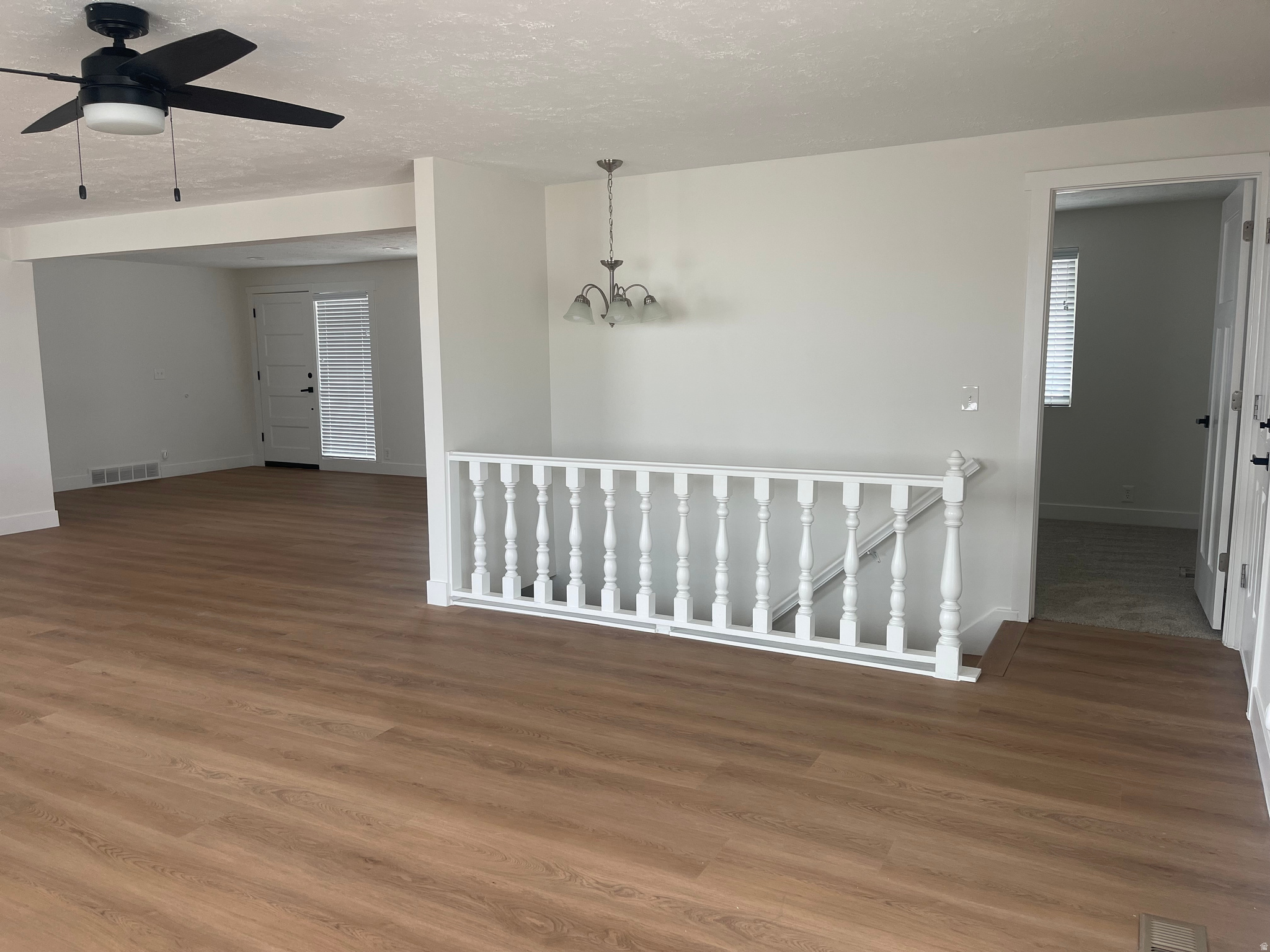 HIDDEN COVE - Residential