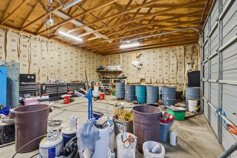 Tiny photo for 328 E 100 N, Clearfield, UT 84015 (MLS # 2122165)