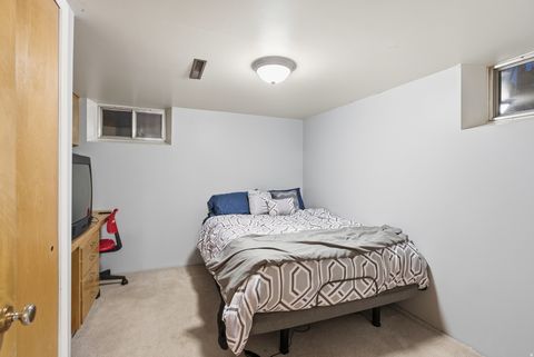 Tiny photo for 328 E 100 N, Clearfield, UT 84015 (MLS # 2122165)