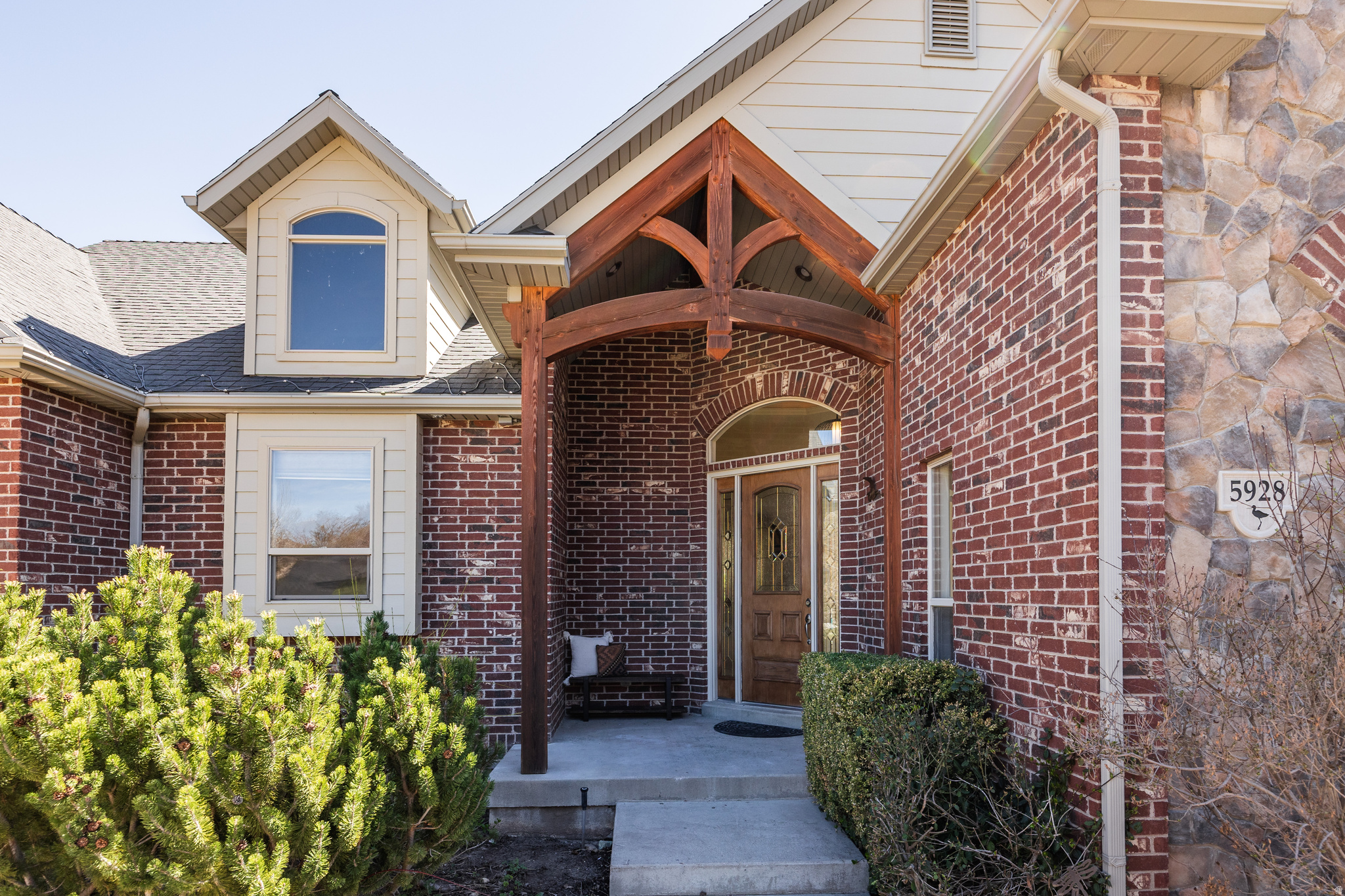 HIGHLANDS WEST - Residential