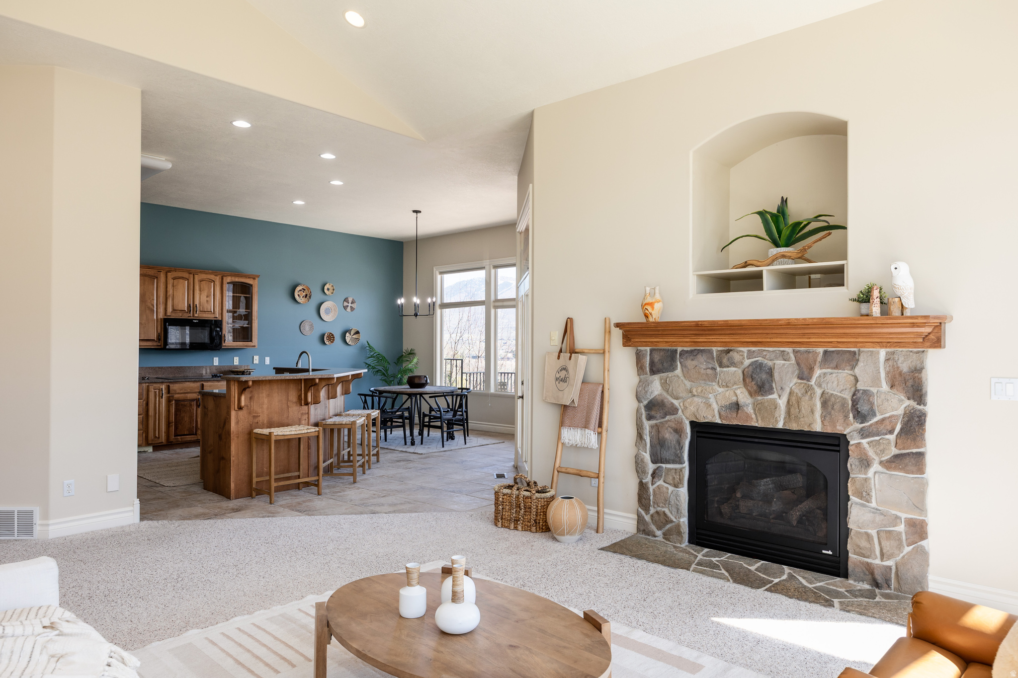 HIGHLANDS WEST - Residential