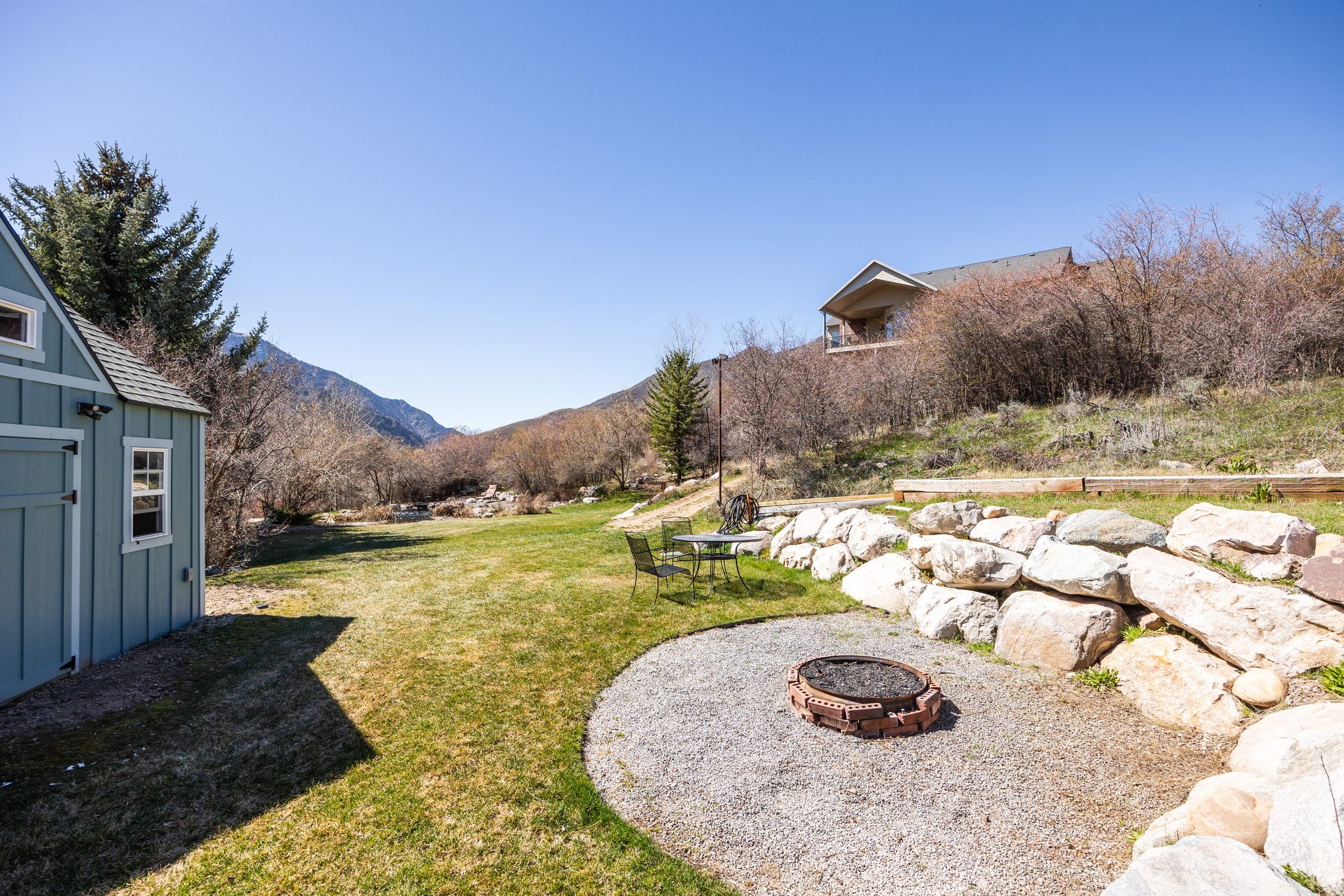 HIGHLANDS WEST - Residential