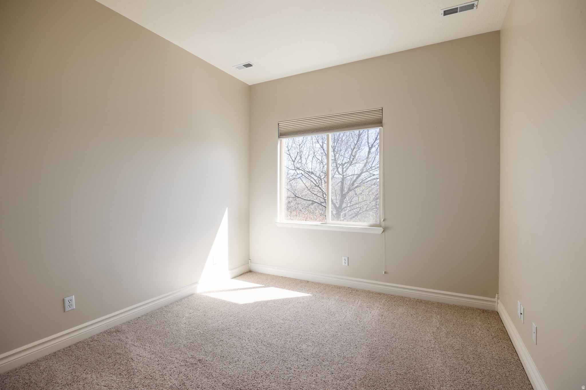 HIGHLANDS WEST - Residential