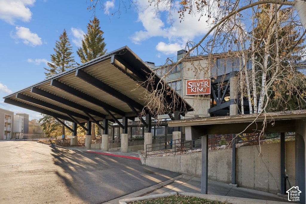 Photo of 1485 EMPIRE AVE #201, Park City, UT 84060 (MLS # 2193846)