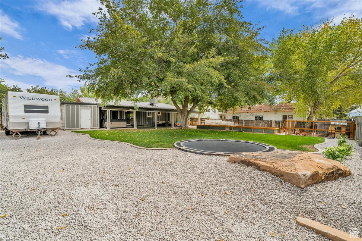 SUNSET VILLAGE 1 - Residential