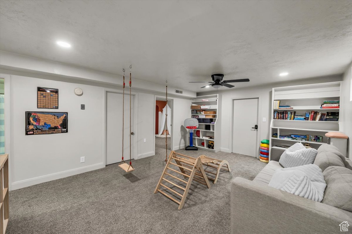 SUNSET VILLAGE 1 - Residential