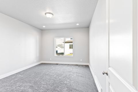 Tiny photo for 1686 S WINDSONG DR #HARM, Santaquin, UT 84655 (MLS # 2151323)