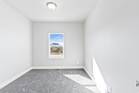 Tiny photo for 1686 S WINDSONG DR #HARM, Santaquin, UT 84655 (MLS # 2151323)