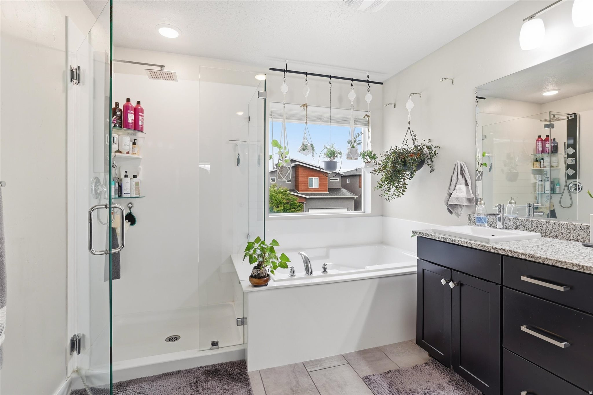 SOLSTICE AT WATERS EDGE - Residential