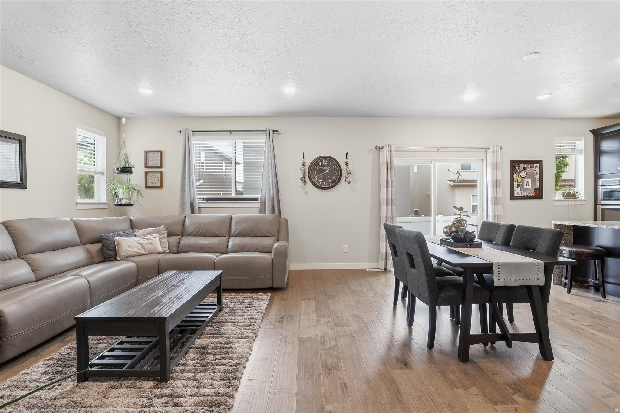 SOLSTICE AT WATERS EDGE - Residential