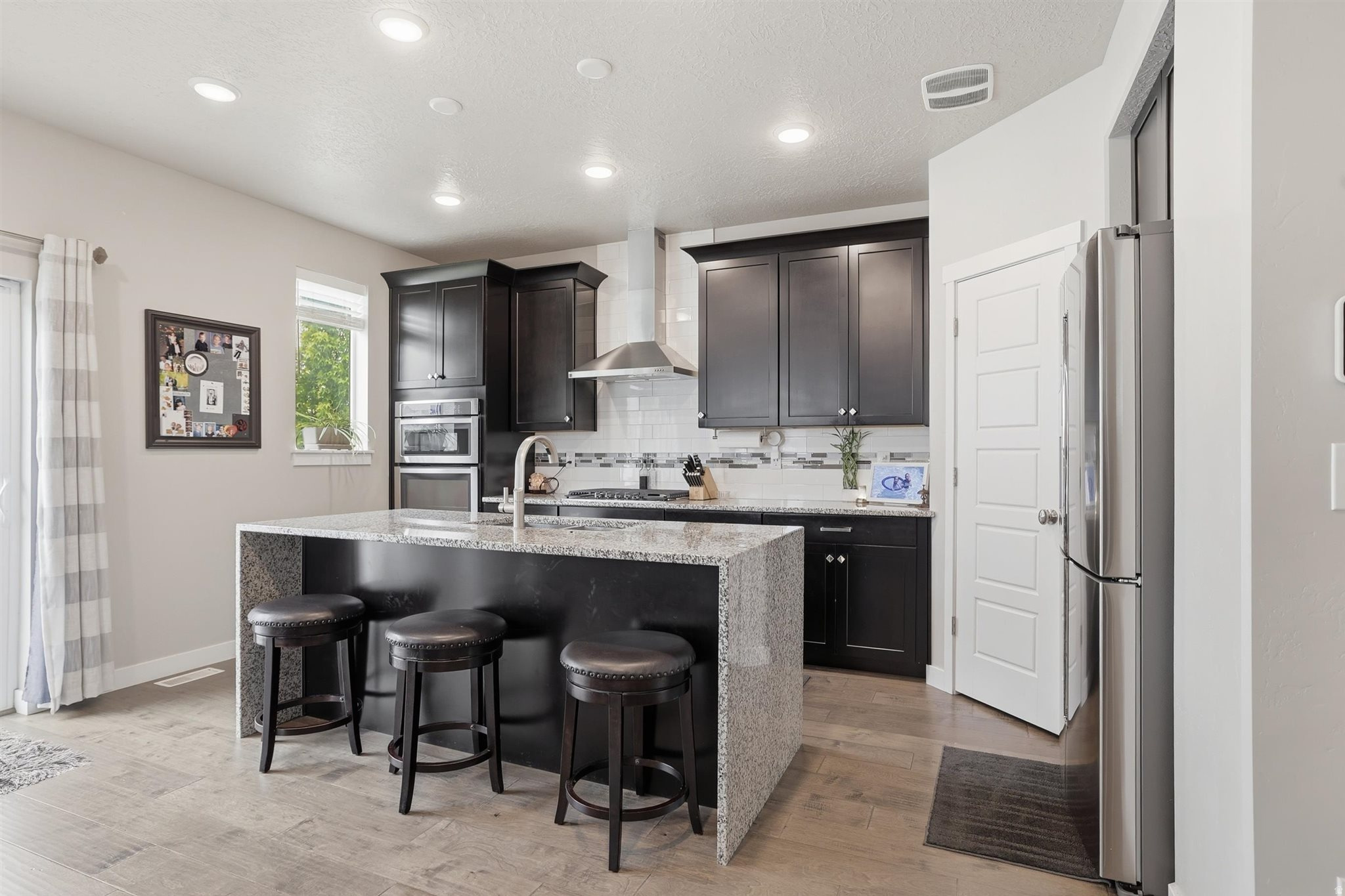 SOLSTICE AT WATERS EDGE - Residential