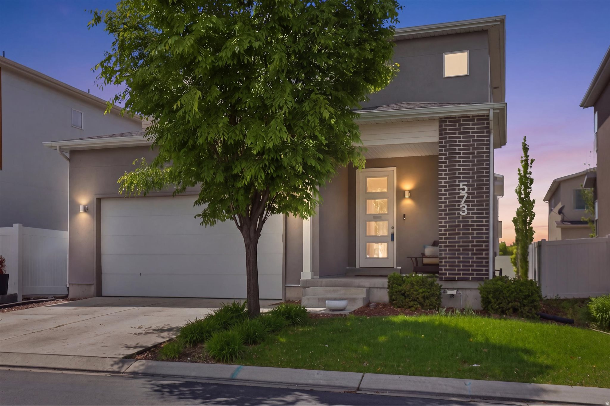 SOLSTICE AT WATERS EDGE - Residential