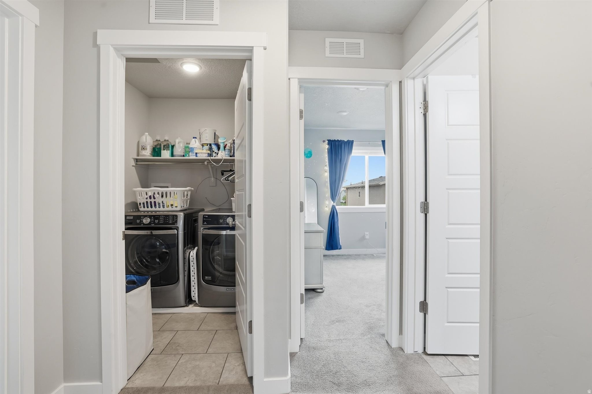 SOLSTICE AT WATERS EDGE - Residential