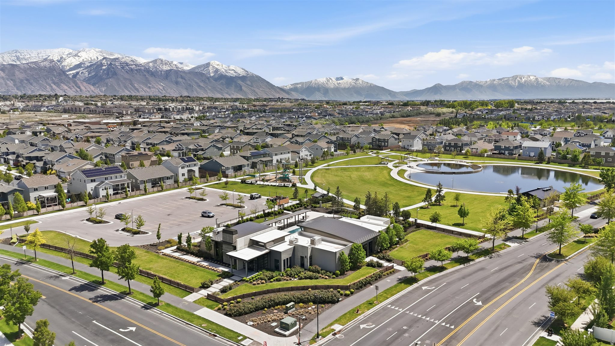 SOLSTICE AT WATERS EDGE - Residential