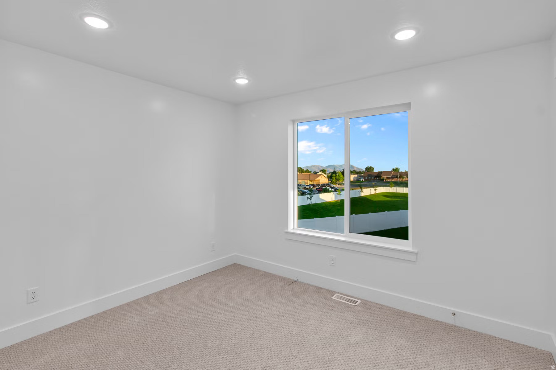 SUGAR CREEK - Residential