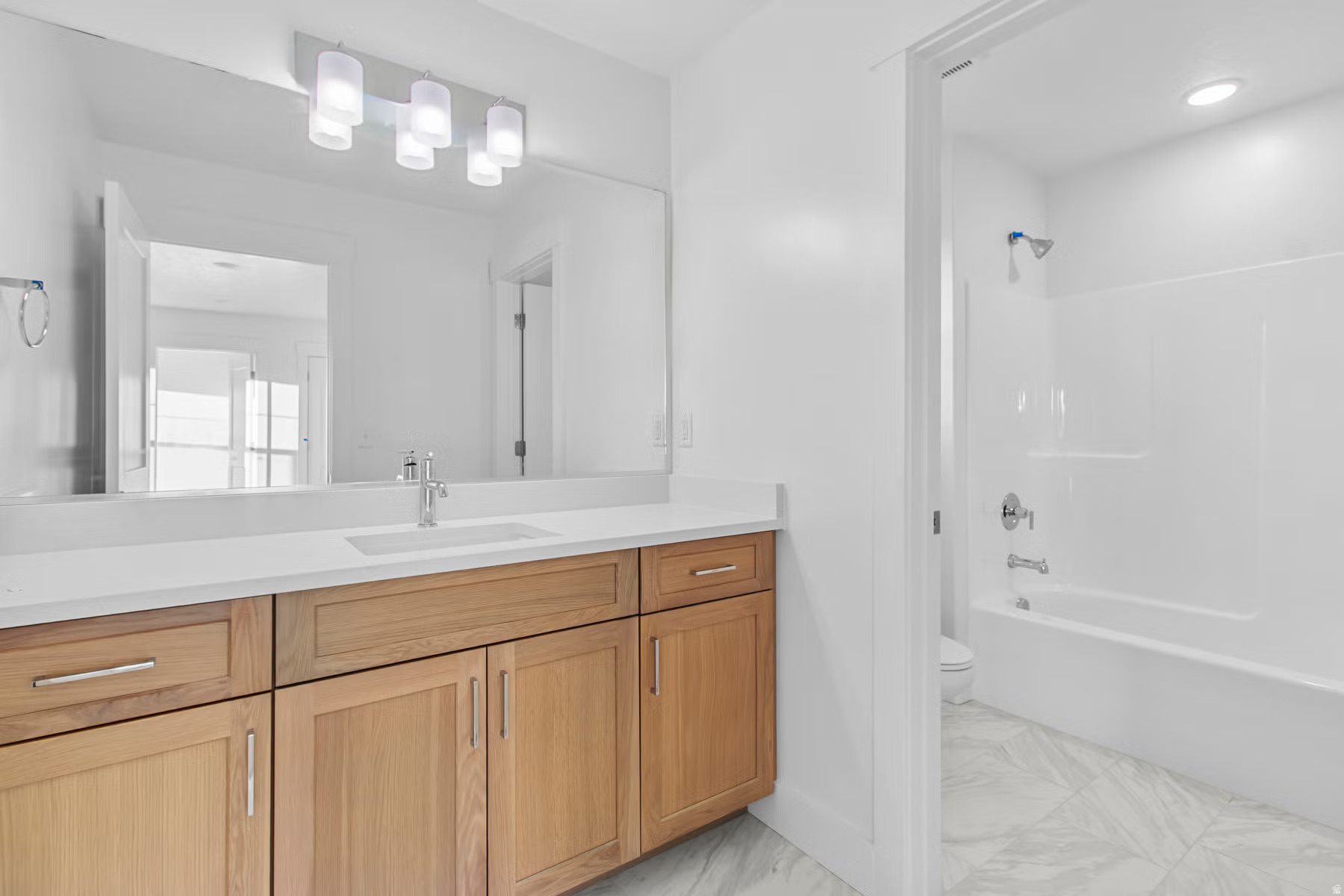 SUGAR CREEK - Residential