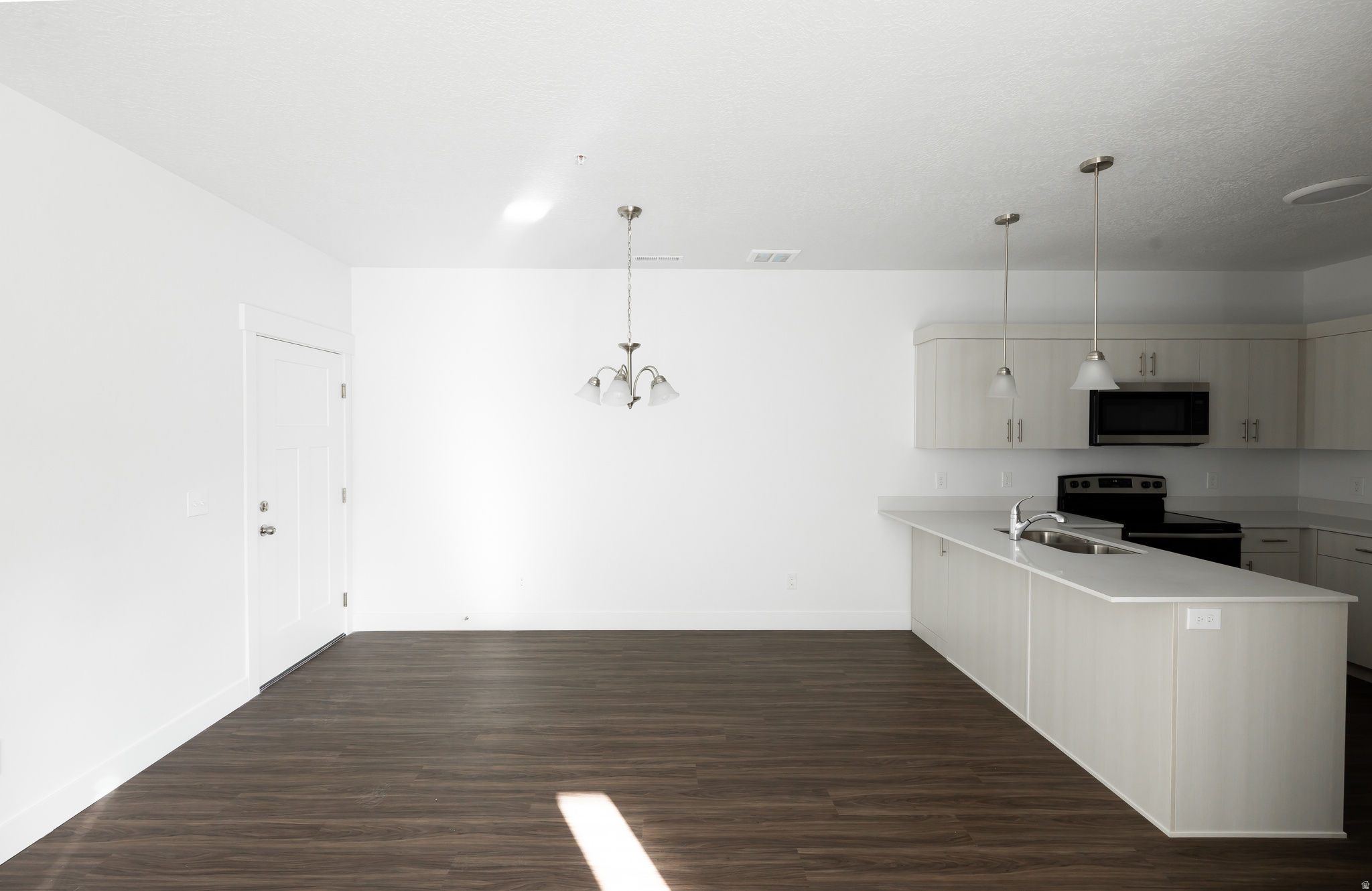 MT. RAINIER - Residential