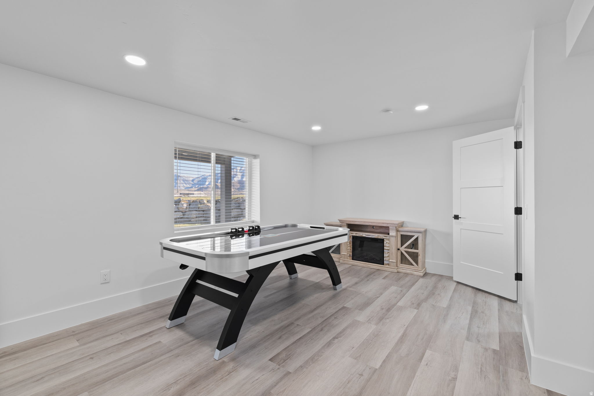 E HENDRICKSON AMENDED - Residential