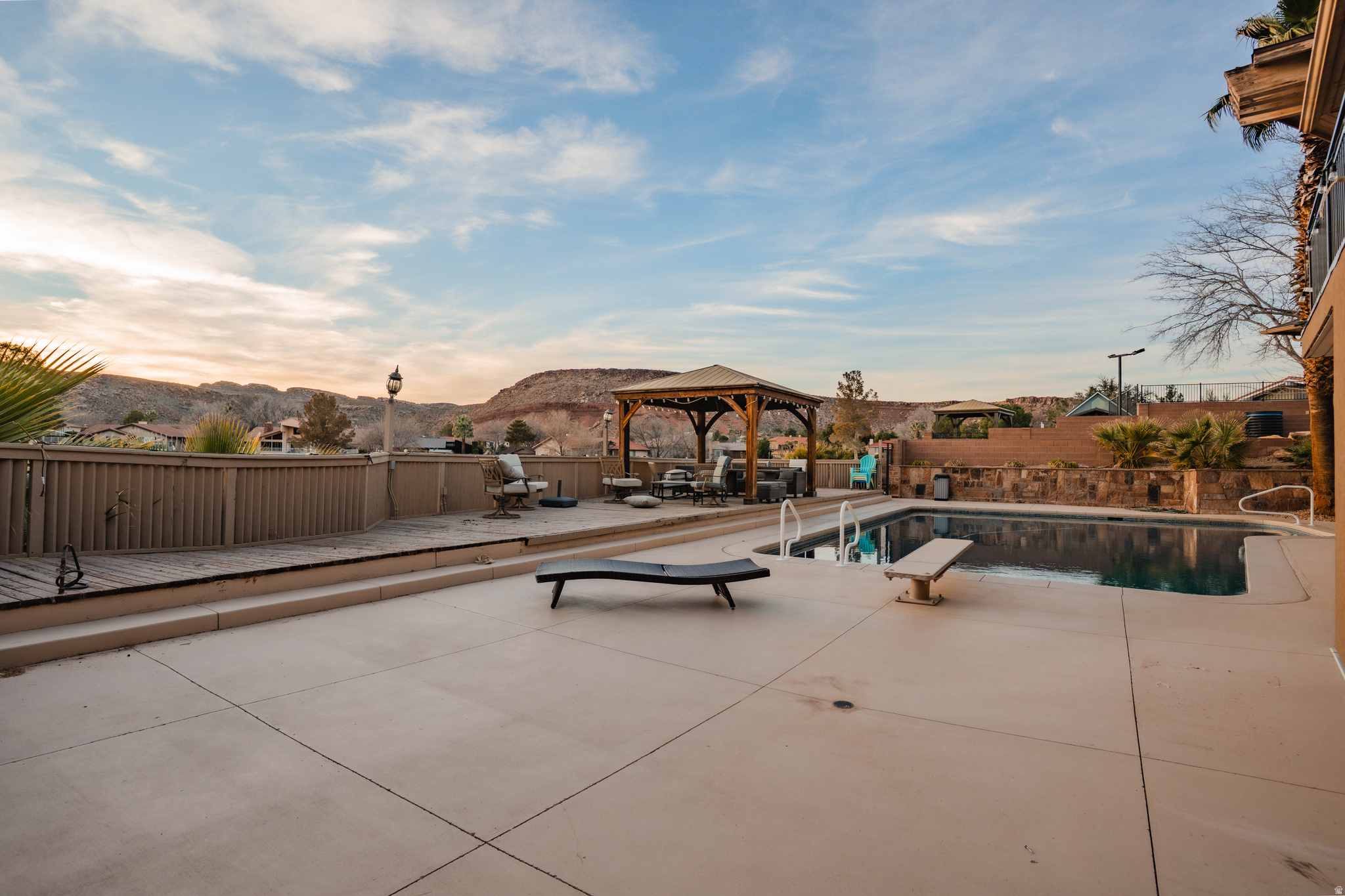 BLOOMINGTON COUNTRY CLUB 1 AMD & EXT - Residential