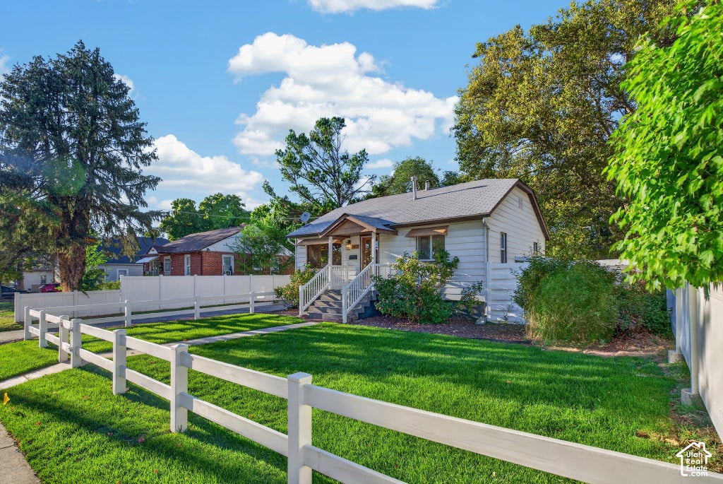Photo of 147 CENTER ST, Clearfield, UT 84015 (MLS # 2187595)