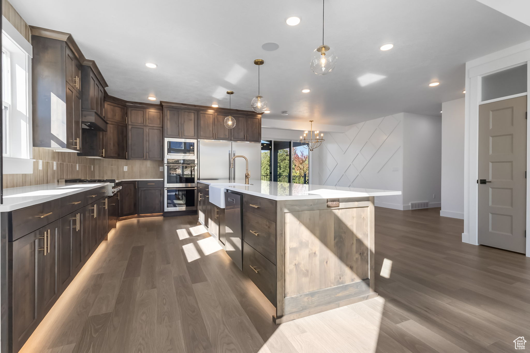 NORTHVIEW ESTATES - Residential