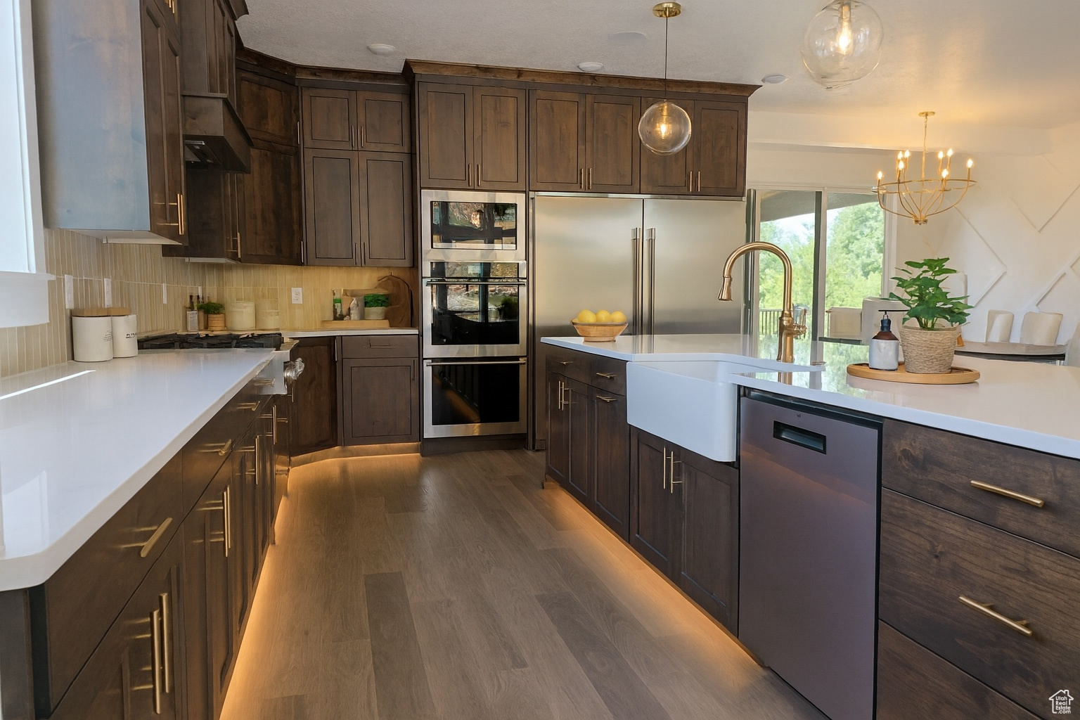 NORTHVIEW ESTATES - Residential
