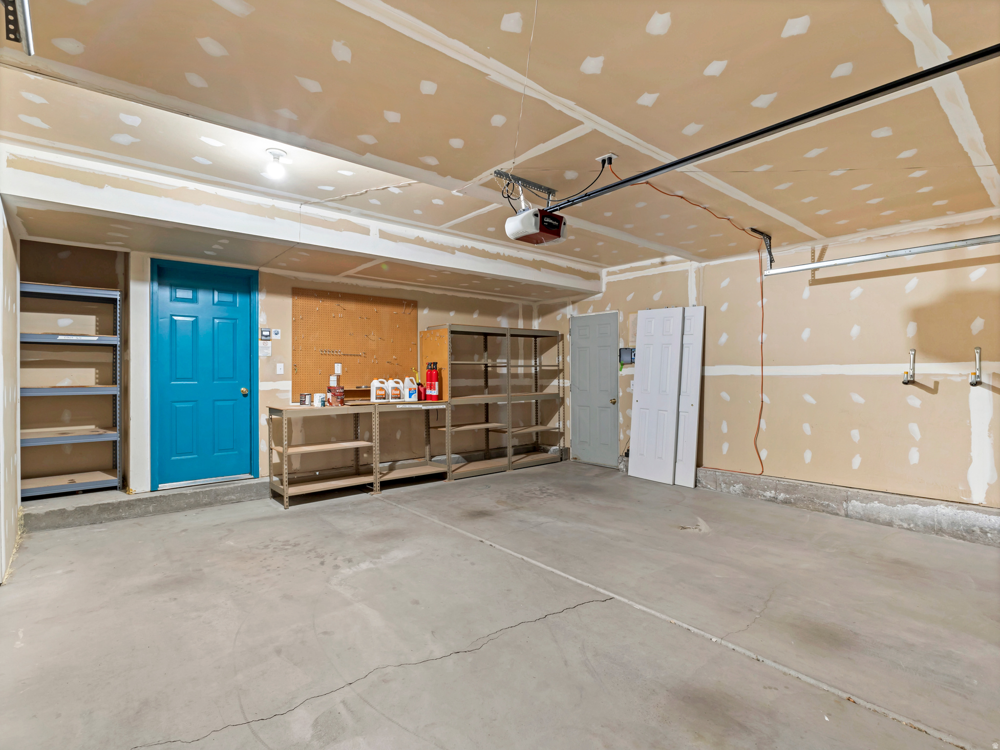 WALDEN GLEN #4 - Residential