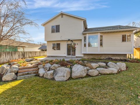 Tiny photo for 1248 W EDGEBERRY DR, Murray, UT 84123 (MLS # 2127572)