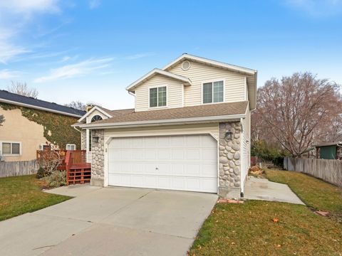 Tiny photo for 1248 W EDGEBERRY DR, Murray, UT 84123 (MLS # 2127572)