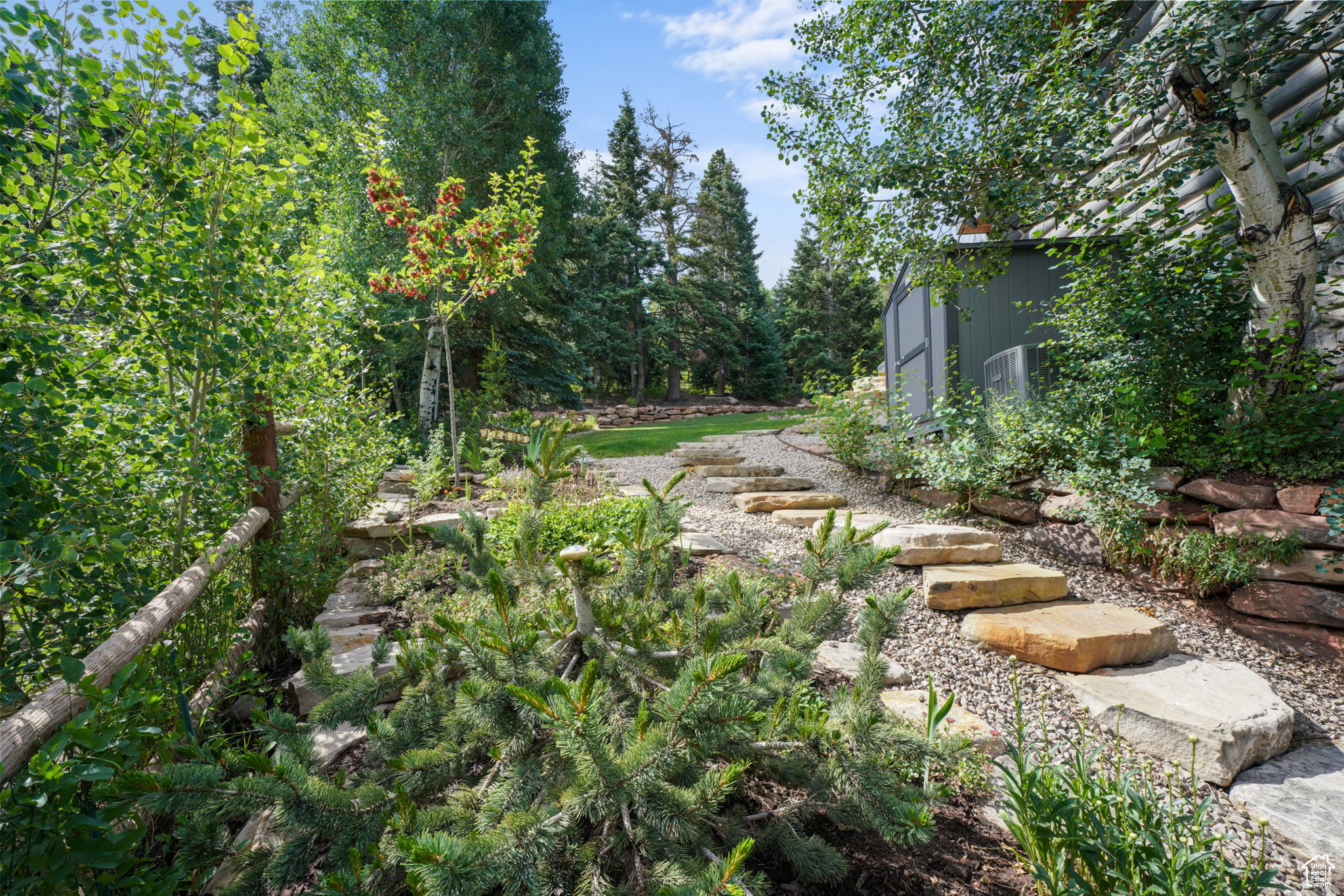 PINERIDGE SUBDIVISION - Residential
