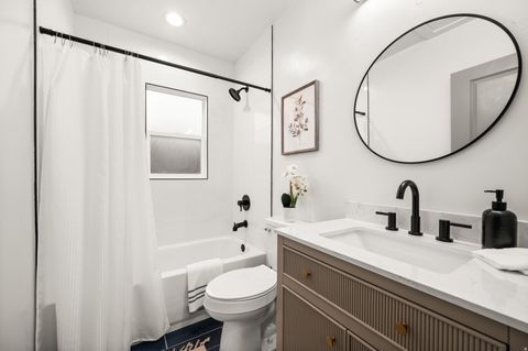 Tiny photo for 655 E SPRING VIEW DR DR S, South Salt Lake, UT 84106 (MLS # 2128453)