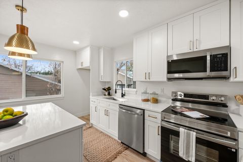 Tiny photo for 655 E SPRING VIEW DR DR S, South Salt Lake, UT 84106 (MLS # 2128453)