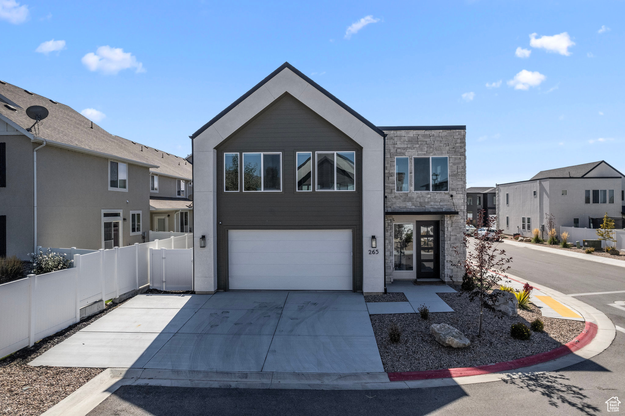 265 S 680, Centerville, Utah image 1