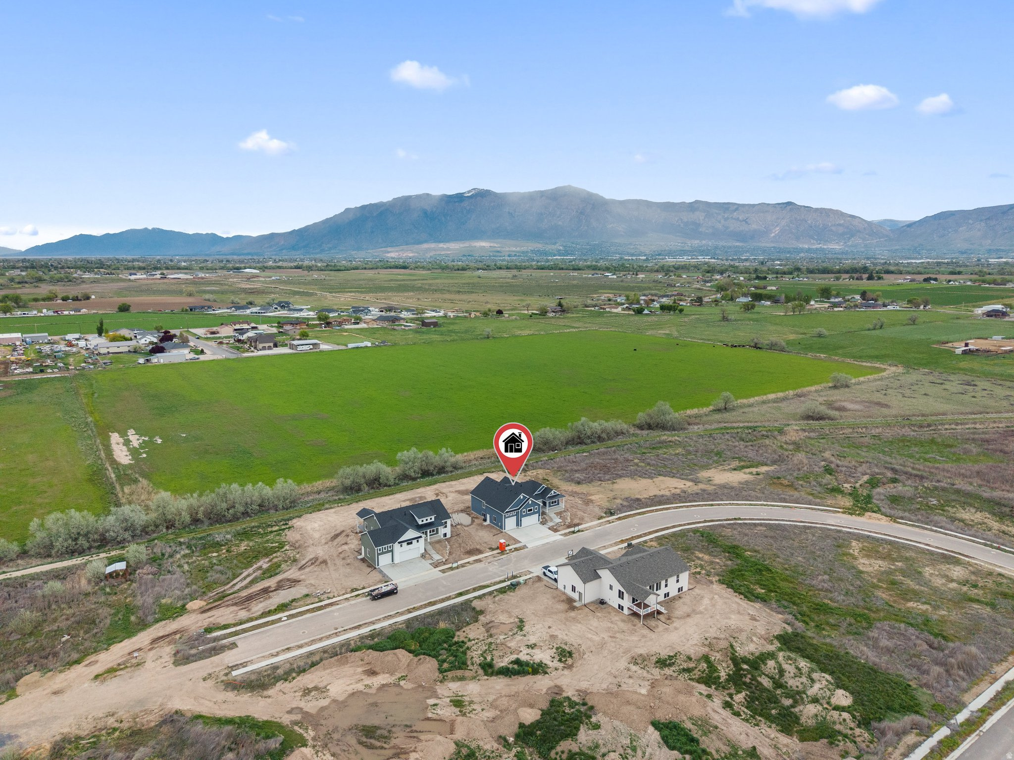 THE BARN AT TERAKEE FARMS - Residential