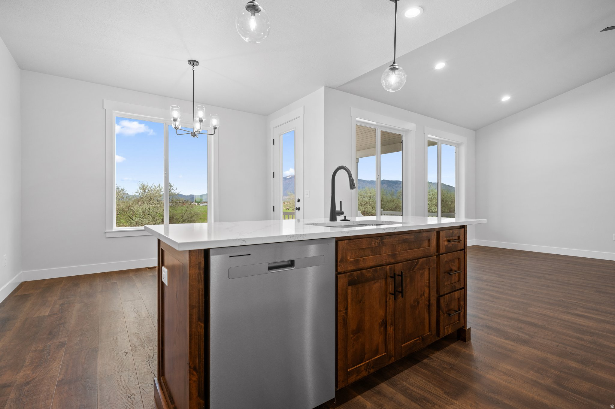 THE BARN AT TERAKEE FARMS - Residential