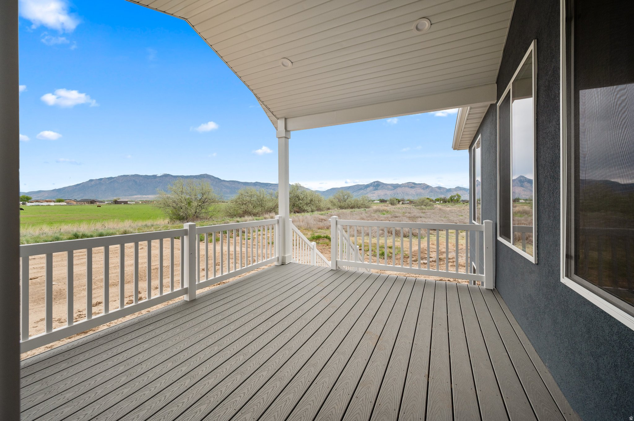 THE BARN AT TERAKEE FARMS - Residential