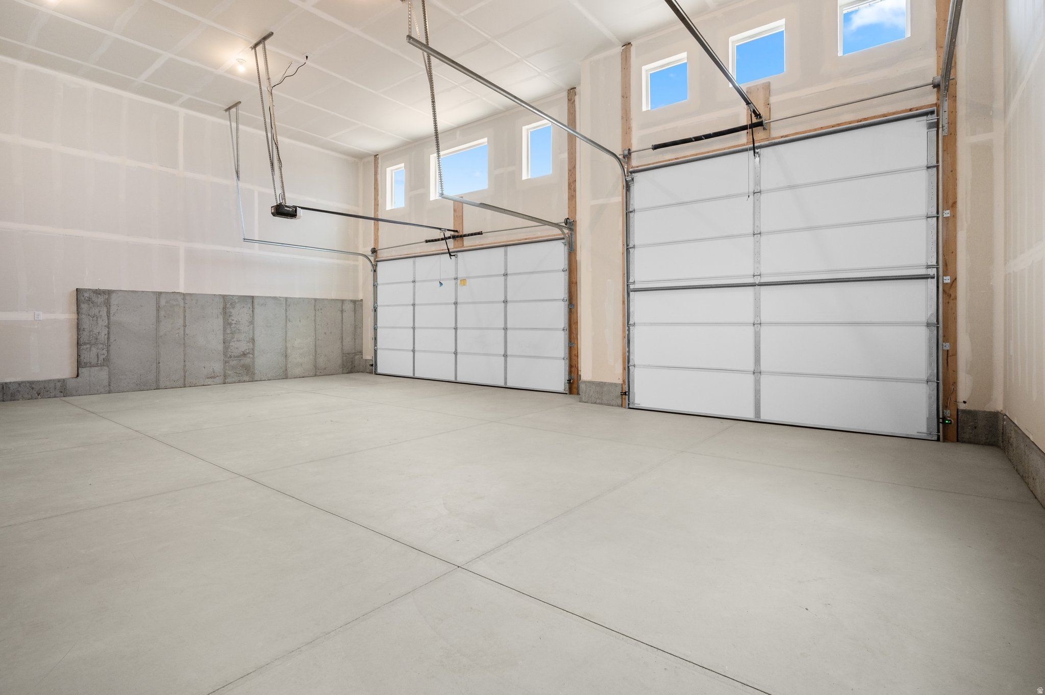 THE BARN AT TERAKEE FARMS - Residential