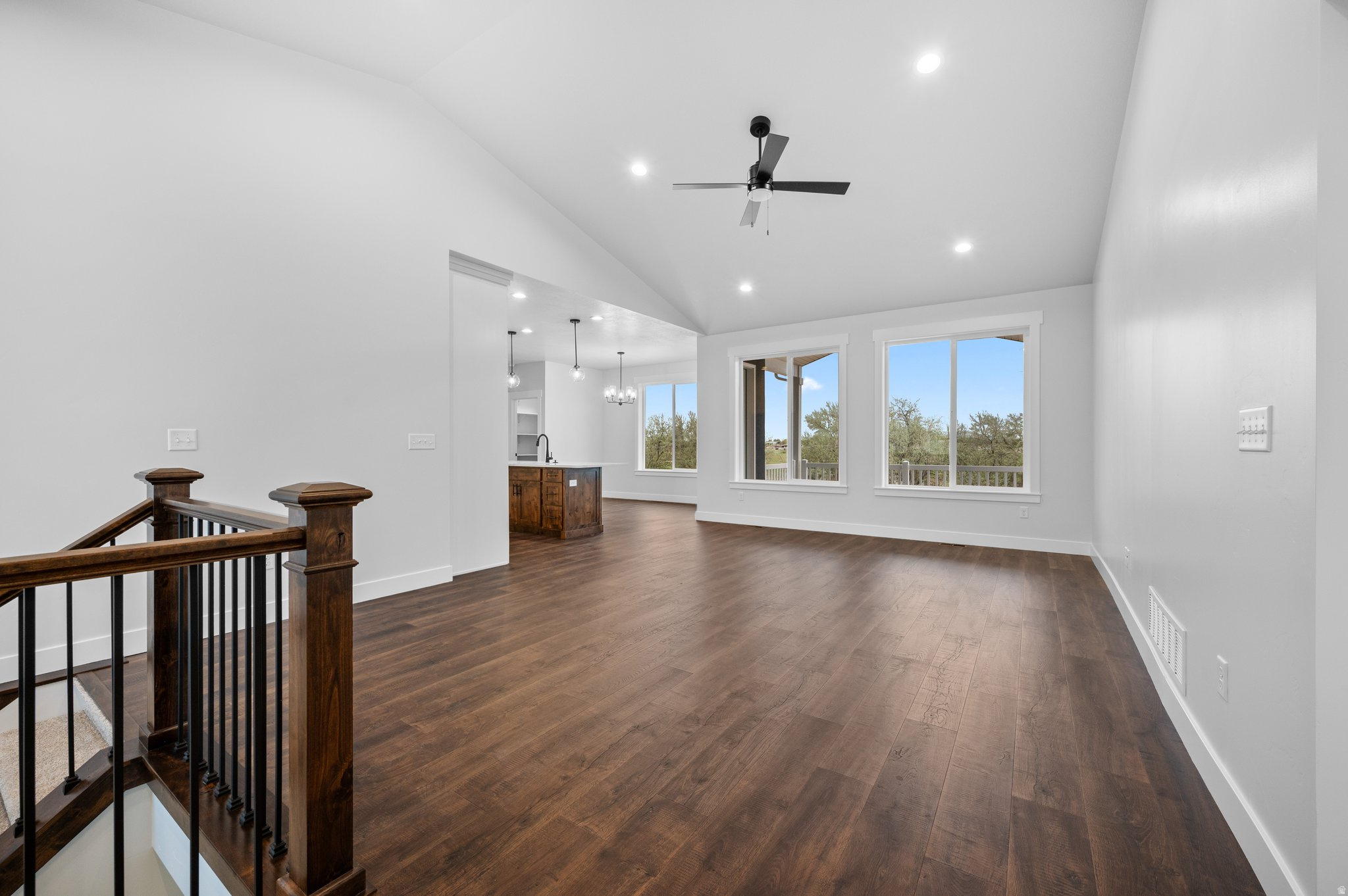 THE BARN AT TERAKEE FARMS - Residential