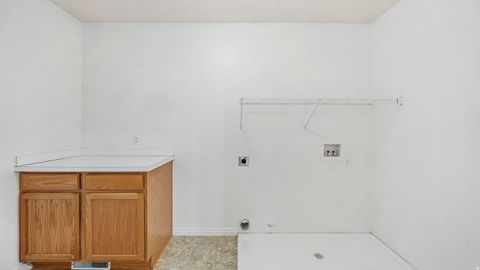 Tiny photo for 551 N 900 E, Orem, UT 84097 (MLS # 2136263)