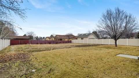 Tiny photo for 551 N 900 E, Orem, UT 84097 (MLS # 2136263)